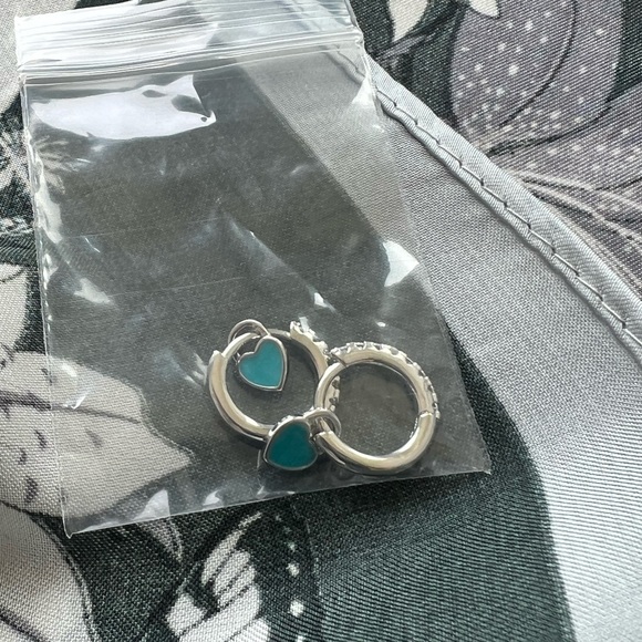 Sterling silver Teal Heart diamond hoop earrings - Picture 6 of 7